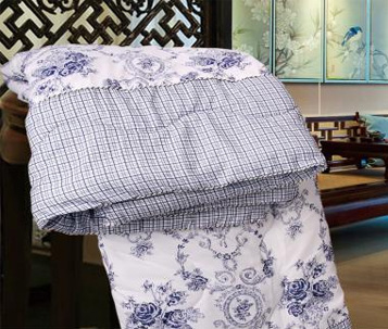 青花古韻蠶絲被