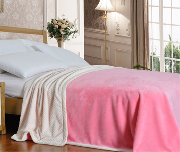 花花公子貝麗絲親膚毯